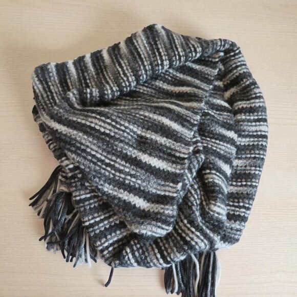 Eileen Fisher (The Fisher Project) Peruvian Baby Alpaca Scarf/Wrap w/Fringe, EUC - Picture 7 of 9